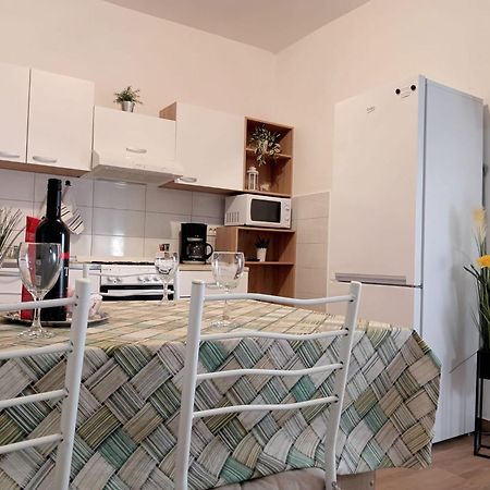 Apartmani Goga Селине Екстер'єр фото