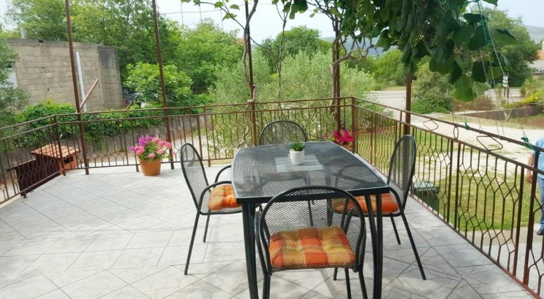 Apartmani Goga Селине Номер фото