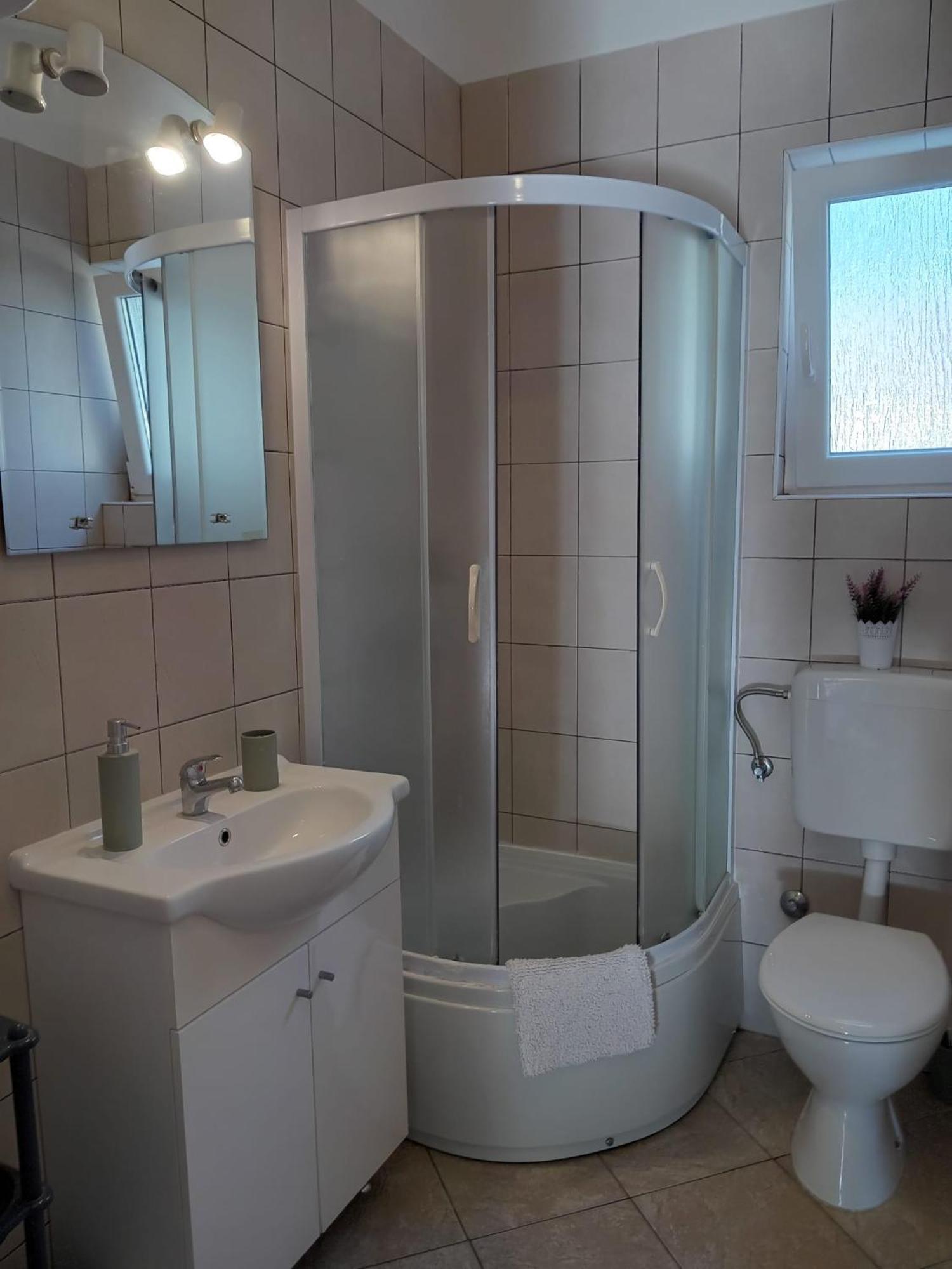 Apartmani Goga Селине Екстер'єр фото